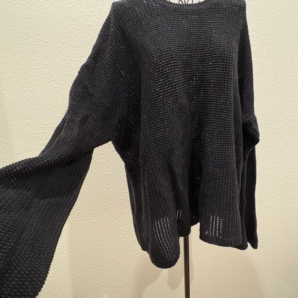 Lululemon Athletica Black Knit Sweater